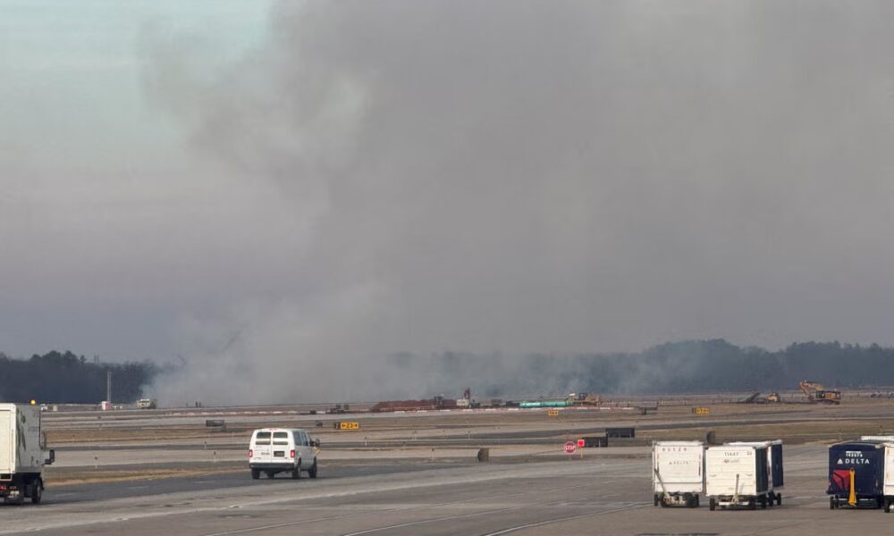 United Airlines flight from DC to Tokyo returns after losing power and setting fire to brush near runway