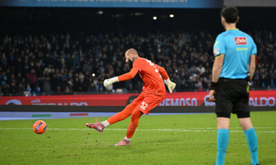 NAPLES, ITALY - DECEMBER 03: Vanja Milinkovic-Savic of SSC Napoli shoots in the penalty shoot out during the Coppa Italia round of 16 match between SCC Napoli and Cagliari Calcio at Stadio Diego Armando Maradona on December 03, 2025 in Naples, Italy. (Photo by Francesco Pecoraro/Getty Images)