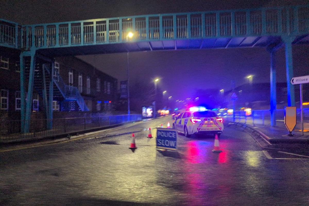 Police close off busy road in Cosham following one car collision