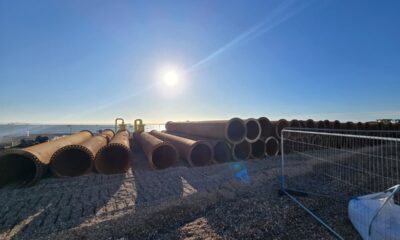 Giant pipes used to import thousands of tonnes of shingle are dismantled in Southsea