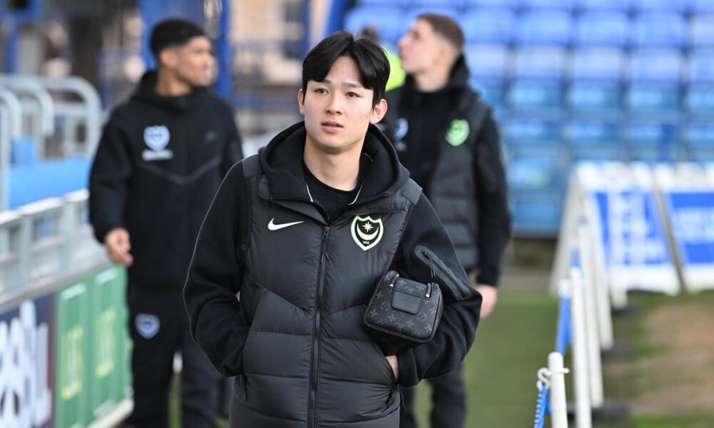 'Will not work. Has lost the plot' - Portsmouth fans react to latest starting XI for game against Blackburn Rovers