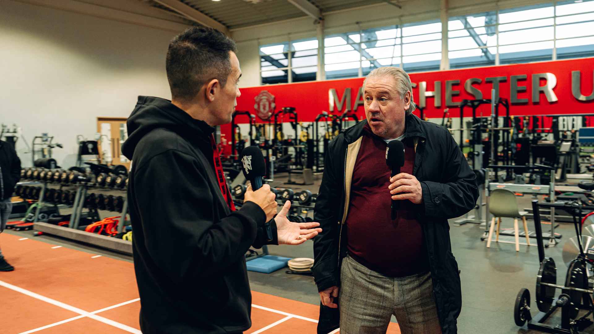 Andrei Kanchelskis back at Man Utd to have tour and watch training