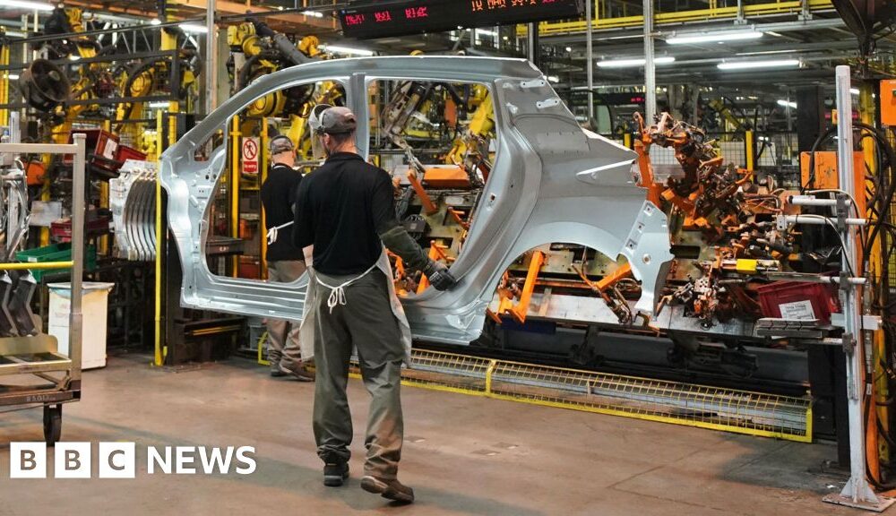 Nissan Leaf production starts in Sunderland