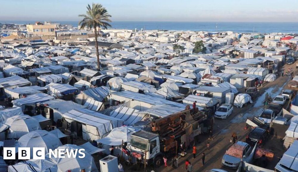 Five killed in Israeli air strikes on tents near Khan Younis, medics say