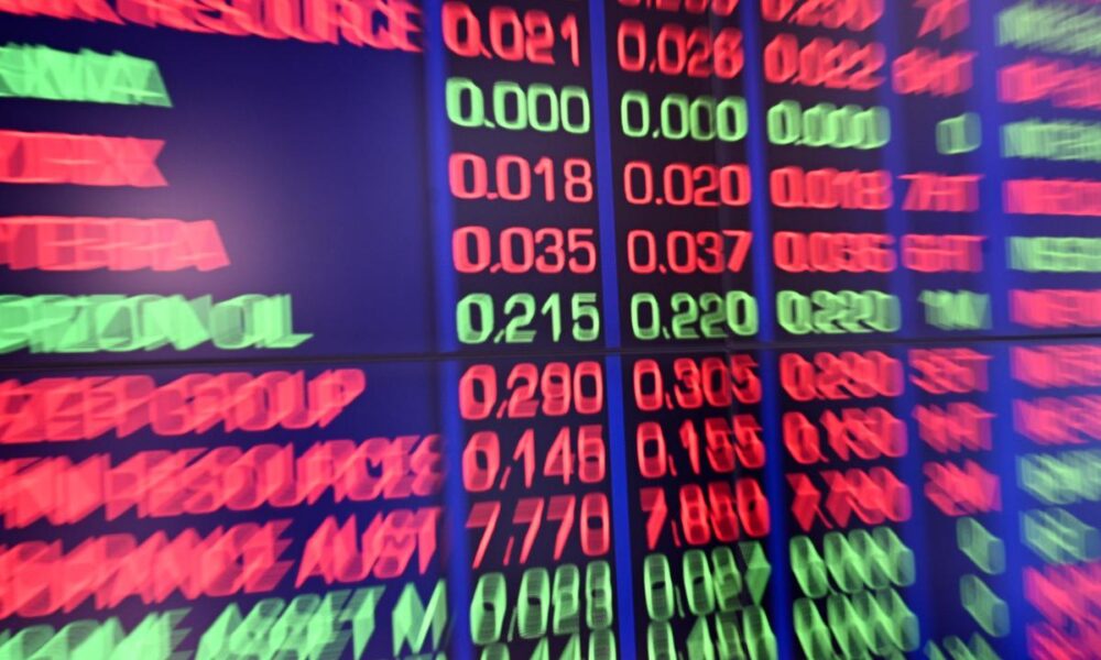 Aussie shares snatch positive finish after grim week