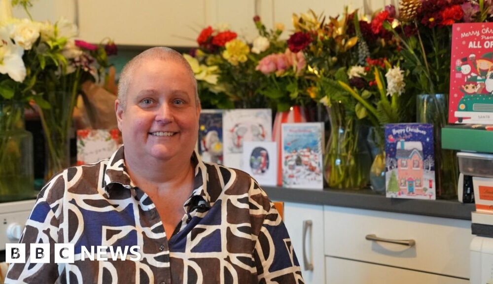 Terminally ill Swansea mum issues plea for Christmas cards