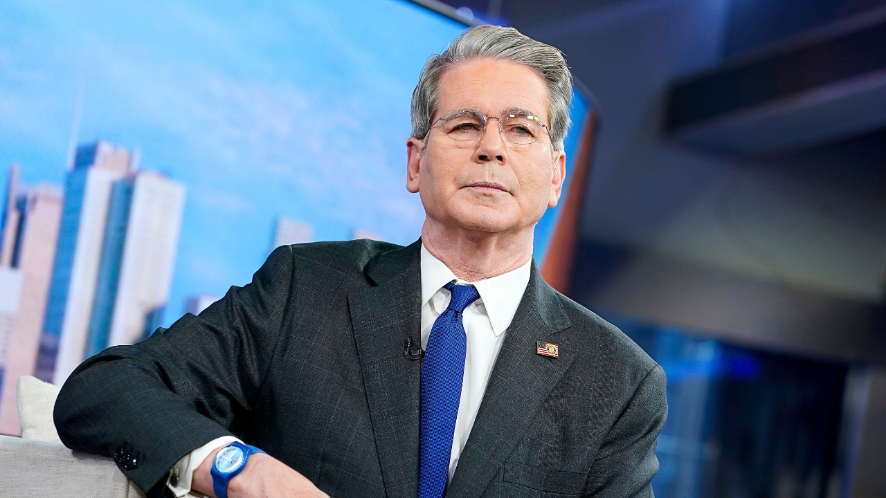 SCOTUS ruling and Fed chair nomination to come in January, Bessent says