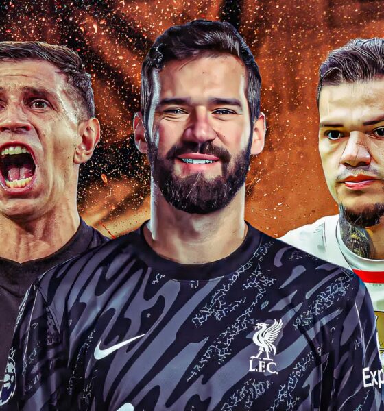20 Best Goalkeepers in the World [Ranked]