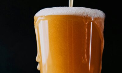 our top-tested picks for pub-quality pours at home, plus the NitroSurge deal trending now