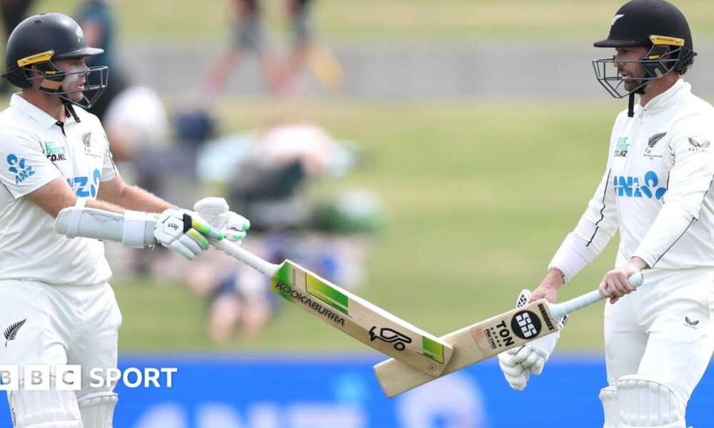 New Zealand openers Tom Latham and Devon Conway