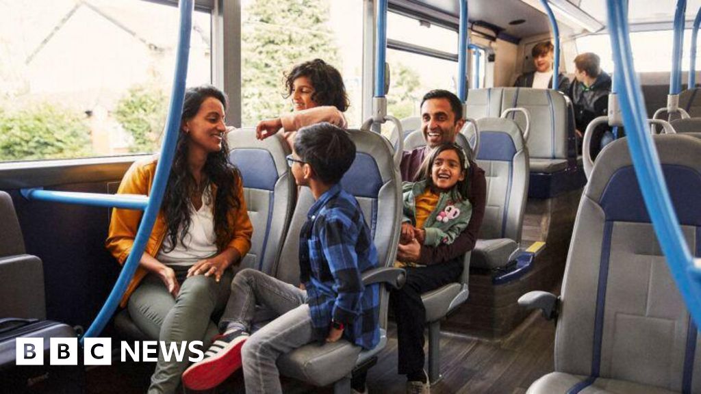 Hull bus ticket discount for city travel over Christmas