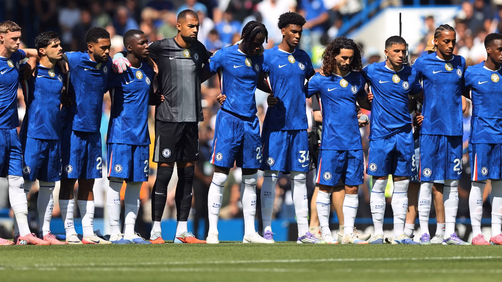 Fulham in talks with Chelsea star Raheem Sterling to rival Crystal Palace