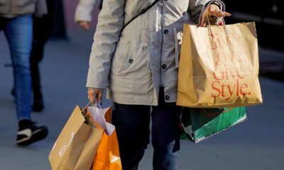 Holiday store hours Christmas Eve and Christmas Day 2025 shopping guide