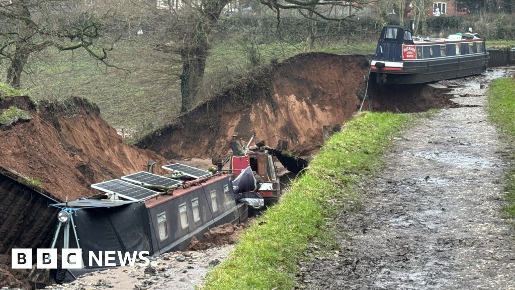 Major incident declared over giant hole at Shropshire canal