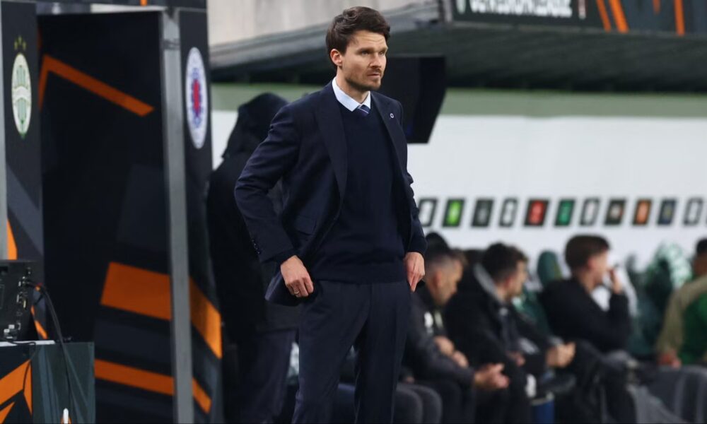 Rangers flop who's "been a ghost" for months must not start for Rohl again