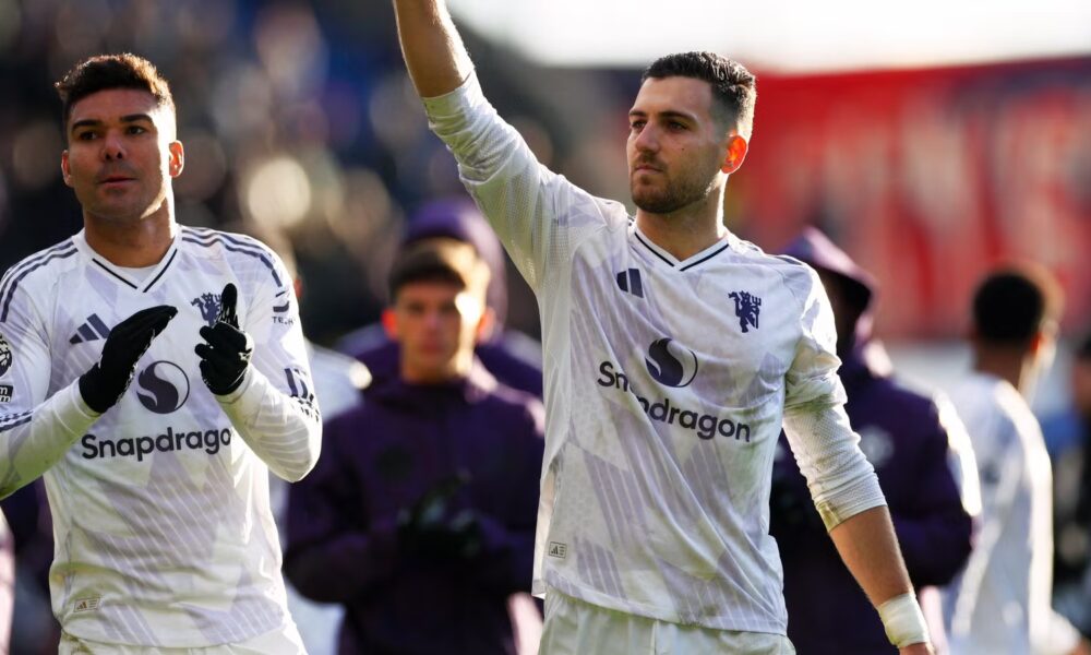 3/10 Man Utd star now "needs a break from the XI"