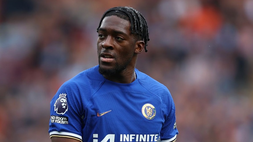 Chelsea defender Axel Disasi offered to Barcelona