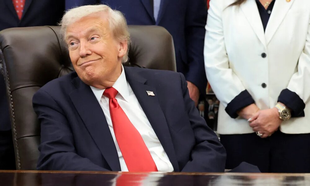 Trump says Warsh and Hassett are his top contenders for Fed chair