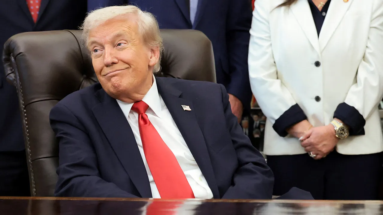 Trump says Warsh and Hassett are his top contenders for Fed chair