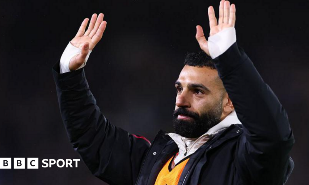Mohamed Salah says his relationship for Liverpool head coach Arne Slot has "broken down".