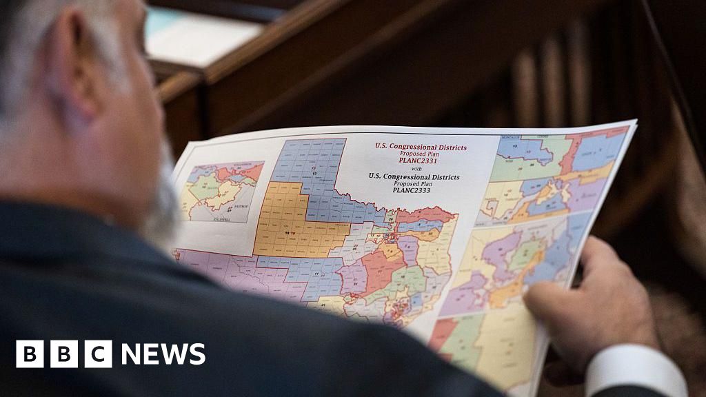 US Supreme Court will allow Texas to use redrawn voting maps