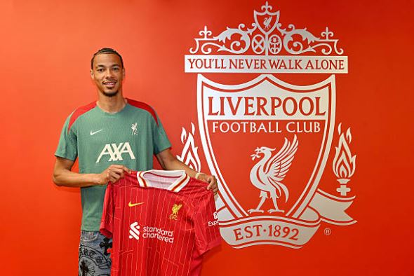 "He showed a lot of hard work" - Liverpool boss Arne Slot on Hugo Ekitike progress (Video)