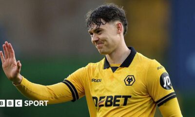 Jorgen Strand Larsen waves