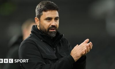 Vitor Matos applauds