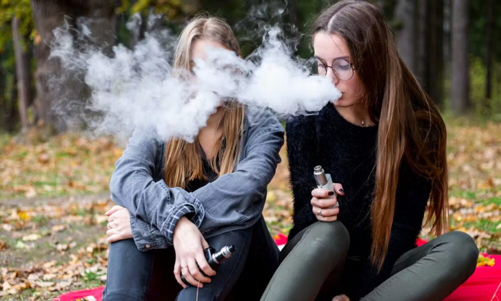 How misinformation may be fuelling teen vaping