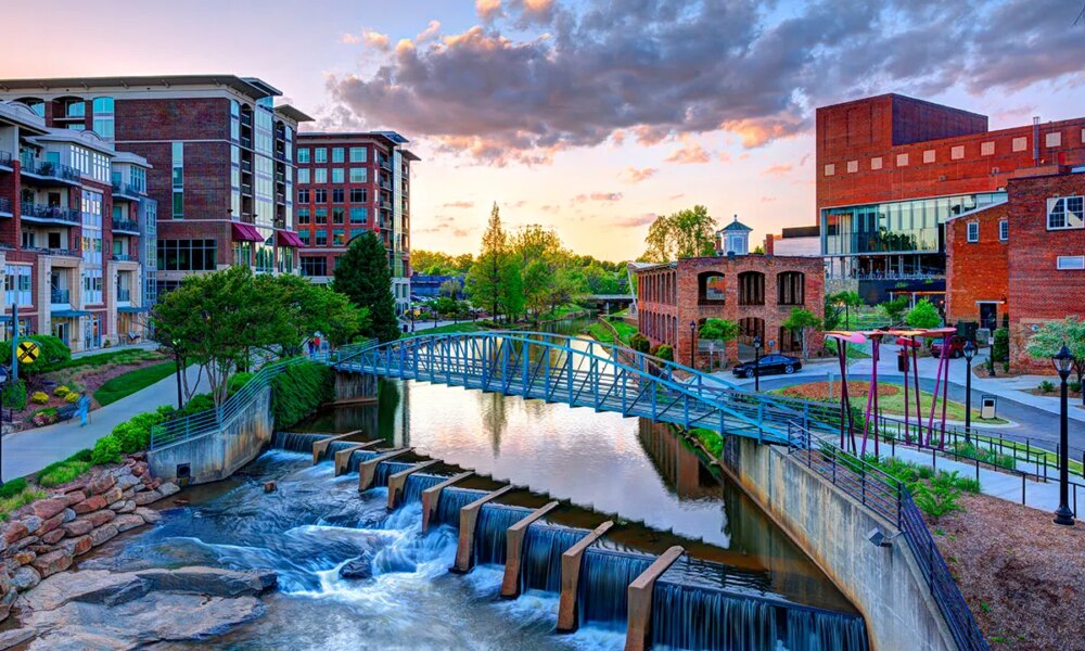 U.S. homebuyers flock to Greenville South Carolina as population grows 4.1%