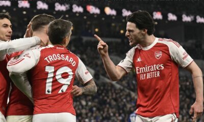 Everton 0-1 Arsenal: Gyokeres penalty sends Gunners back on top