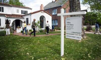 Mortgage rates fall to 6.21%: Freddie Mac