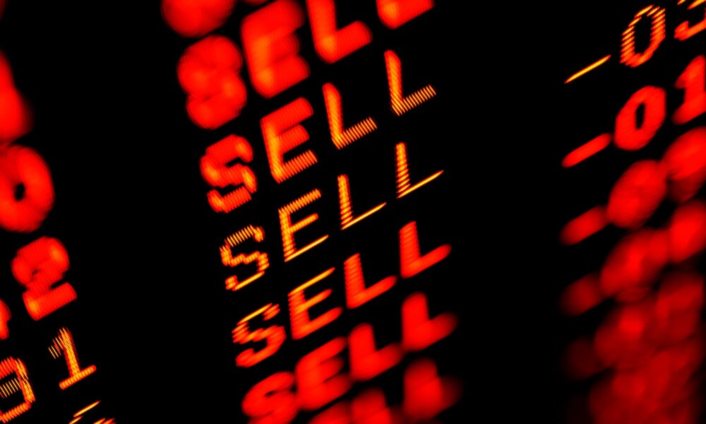 Shorting Silver: Quick Trade To Start The New Year (Rating Downgrade) (XAGUSD:CUR)