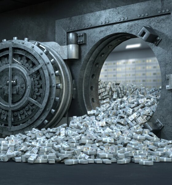 Be The Bank: I Am Locking In 7% Yields From Corporate And Municipal Borrowers Now