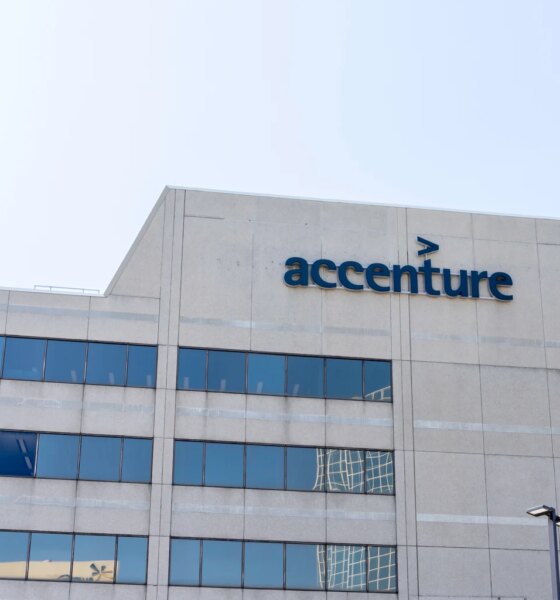 Accenture Is A Solid Hold: The AI Payoff Isn't Here Yet