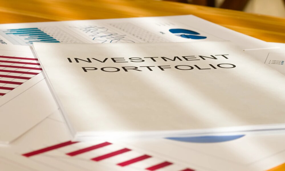 Buy And Hold Portfolio For Next 10 Years: Potential $5,500 Monthly Income