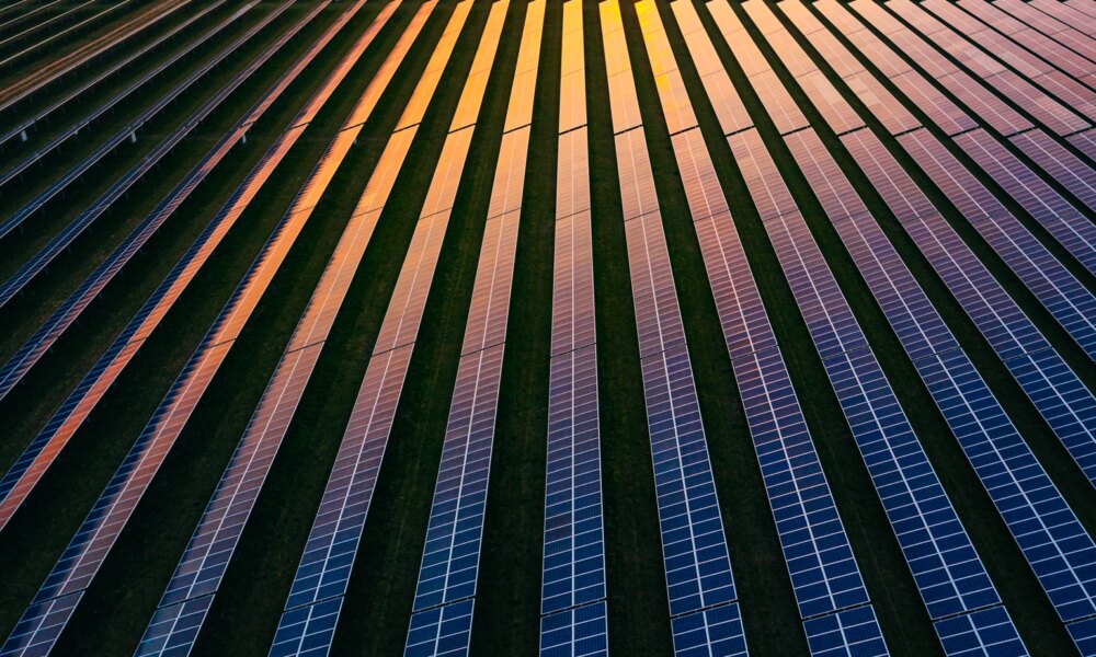 Entergy Corporation Stock: A Regulated Growth Utility, Not An Income Stock (NYSE:ETR)