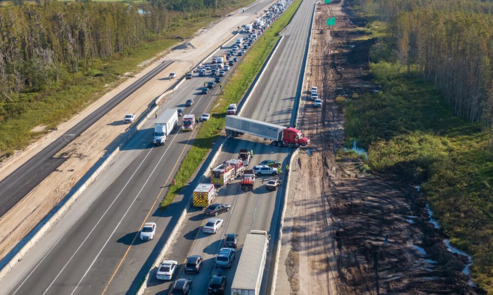 Paccar: Short-Term Risks And No Reason To Own It For The Long Haul