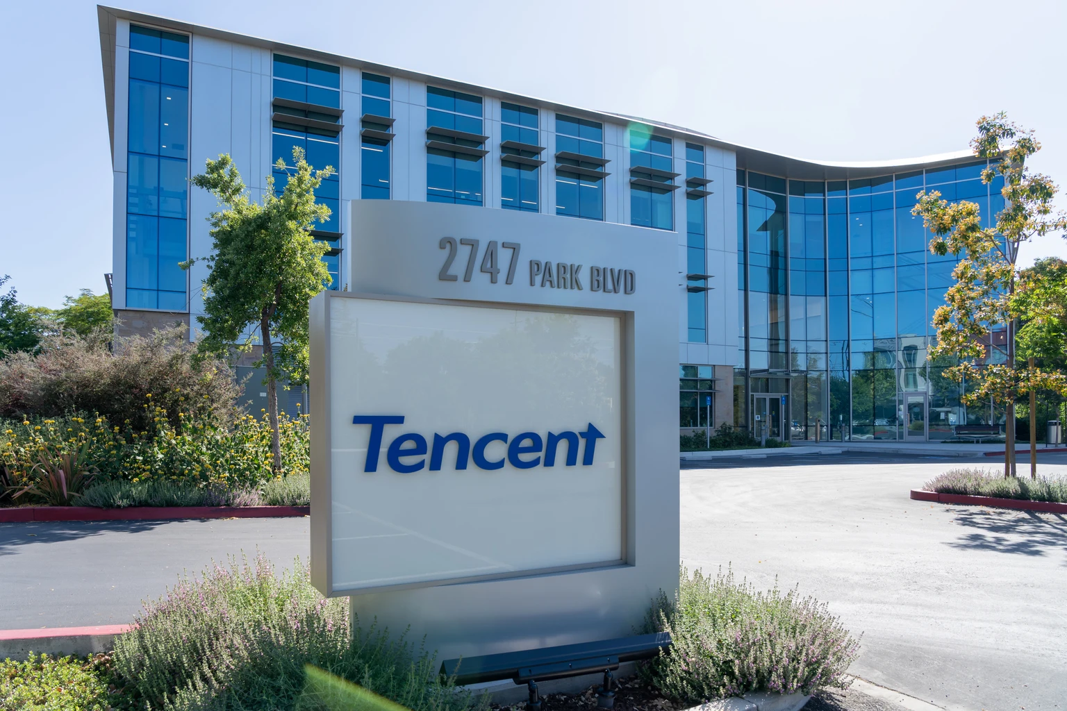 Prosus: Turning Tencent Dividends Into Global Growth Engines