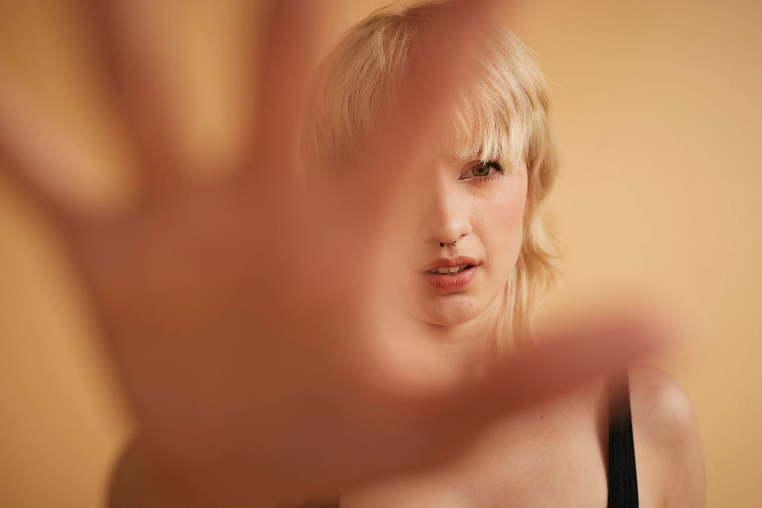 Lumentum's Momentum Is Enticing But There Are Too Many Reasons To Stay Away (NASDAQ:LITE)