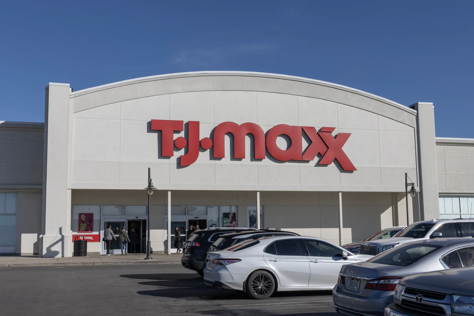 TJX Companies: Rating Downgrade On Expensive Valuation