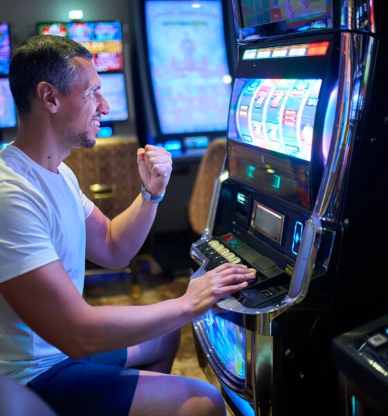 Don’t Get It Twisted: Palantir Longs Are Gambling, Not Investing (NASDAQ:PLTR)