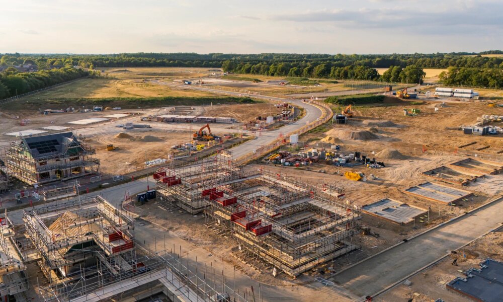 Martin Marietta Is Still Too Richly Valued Going Into 2026E (NYSE:MLM)