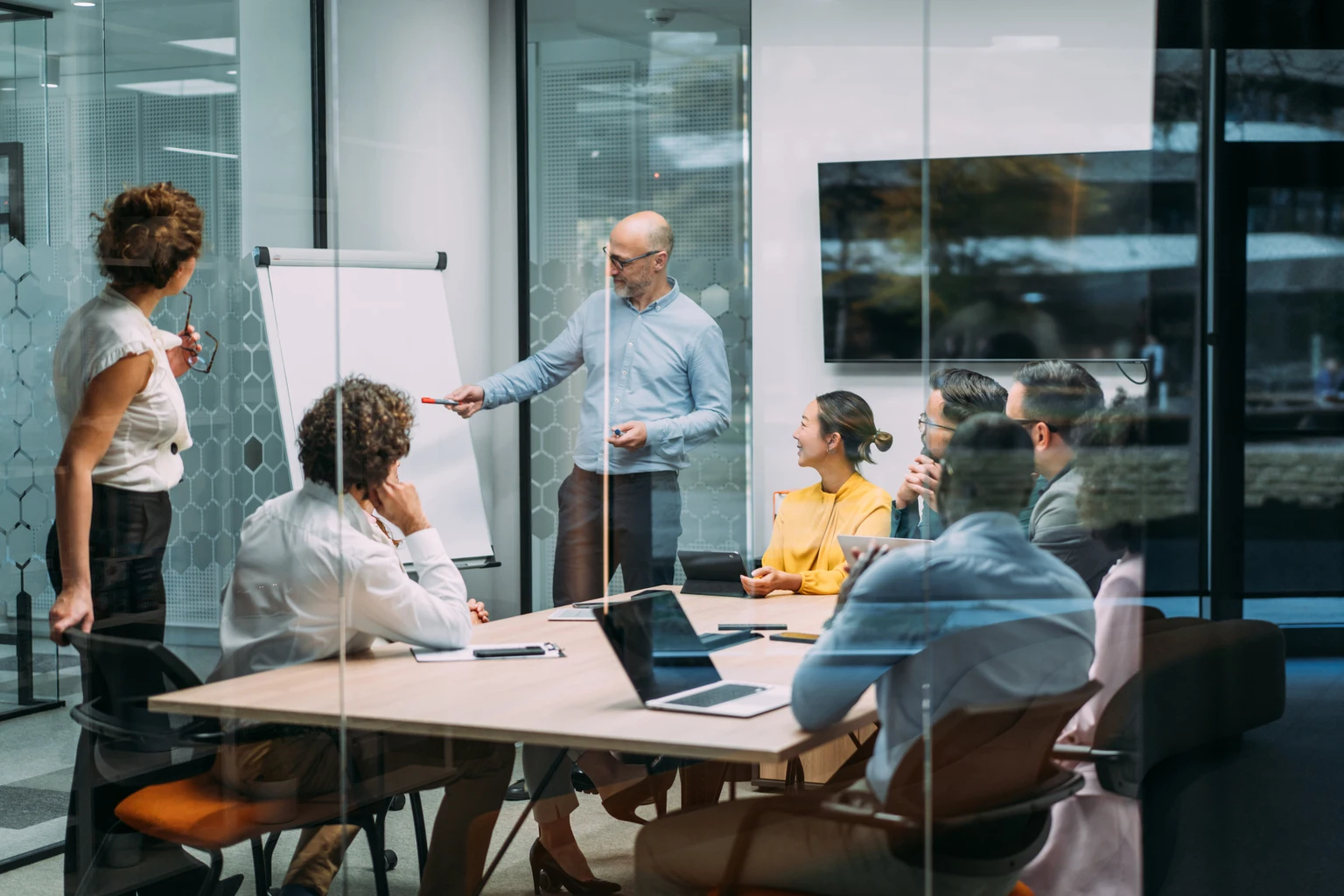 Ares Capital Vs. Blue Owl Capital: Why ARCC Is Better Positioned For Rate Cuts (ARCC)