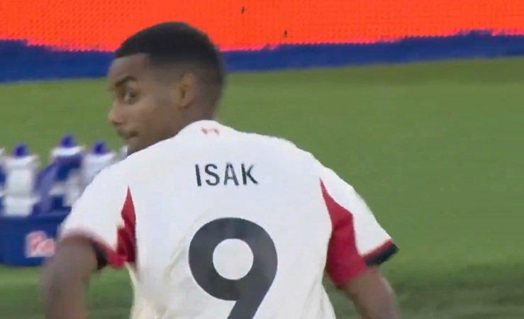 Alexander Isak nets first Premier League goal for Liverpool against West Ham (Video)