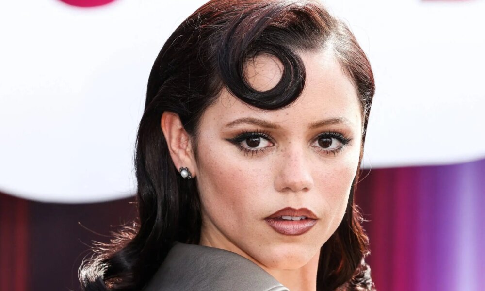 Jenna Ortega Doubles Down On 'I Hate A.I.' Remark With Warning