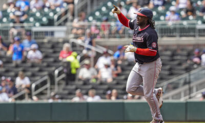 Twins To Sign Josh Bell