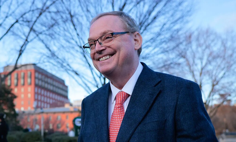 Wealthy Americans rush to fund Trump savings accounts for newborns, Hassett says