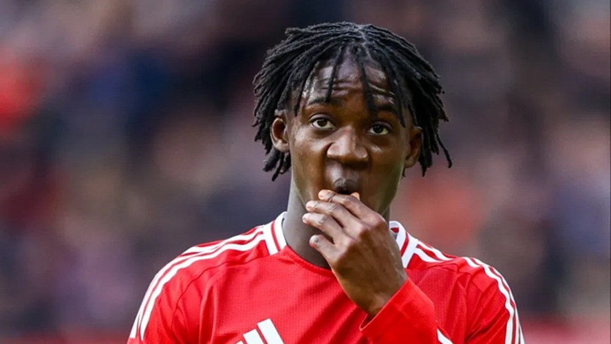 Napoli contact Manchester United to enquire about Kobbie Mainoo