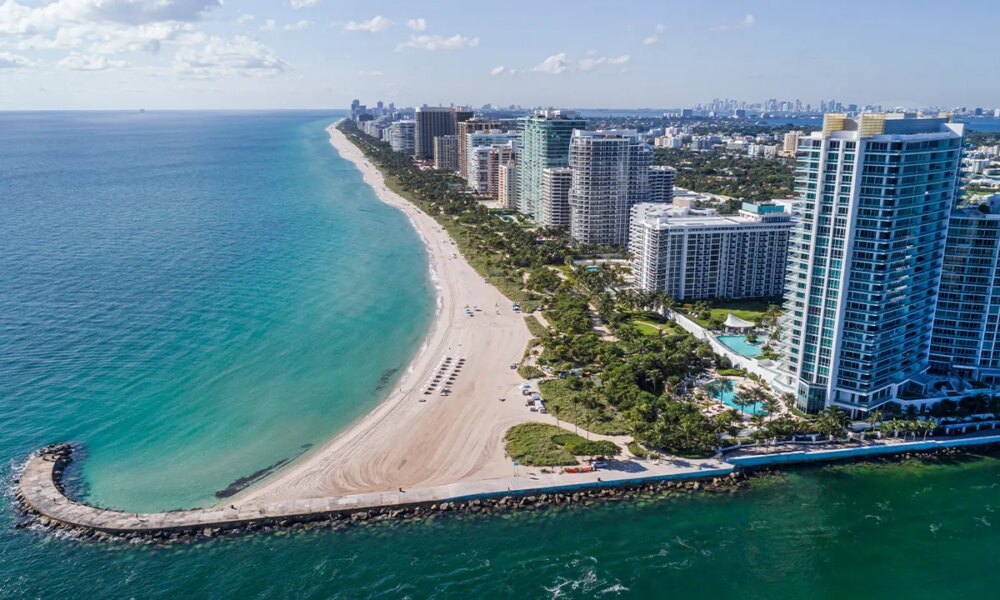 'Mamdani Effect' drives wealthy New Yorkers to Miami Beach properties